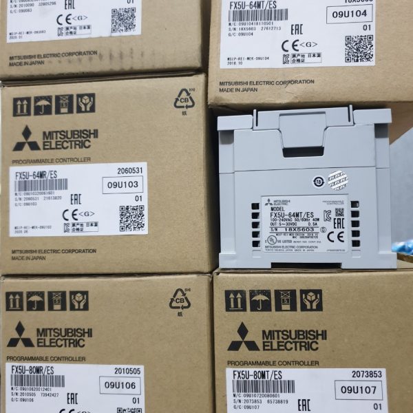 PLC Mitsubishi FX5U-64MT/ES