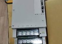 SERVO YASKAWA SGDV-550A01A