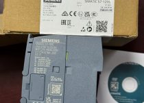 SIEMENS S7-1200 6ES7215-1AG40-0XB0