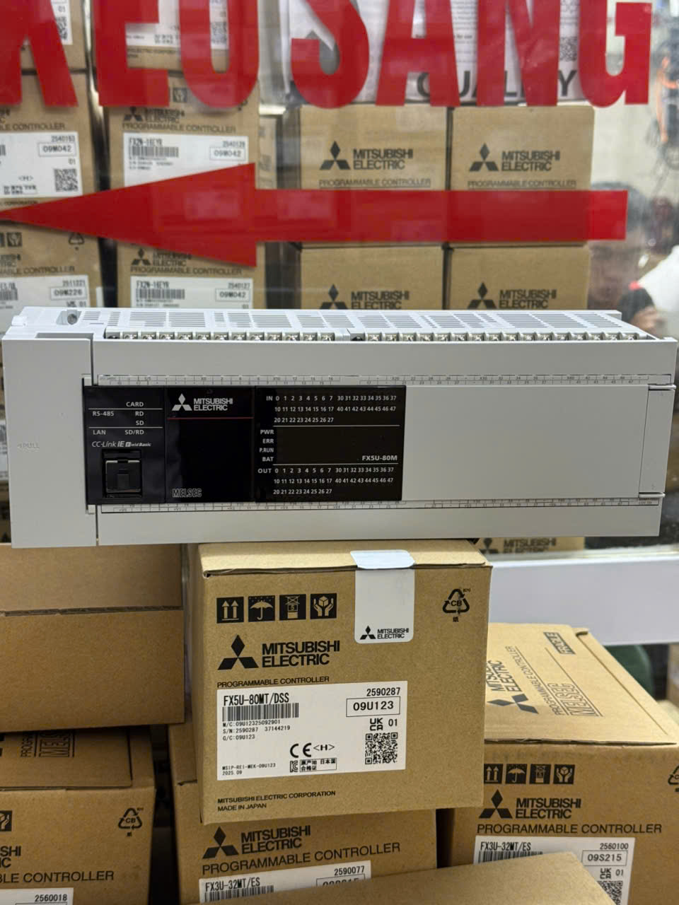 MITSUBISHI FX5U-80MT/DSS