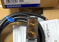 OMRON E3JK-DR11-C 2M