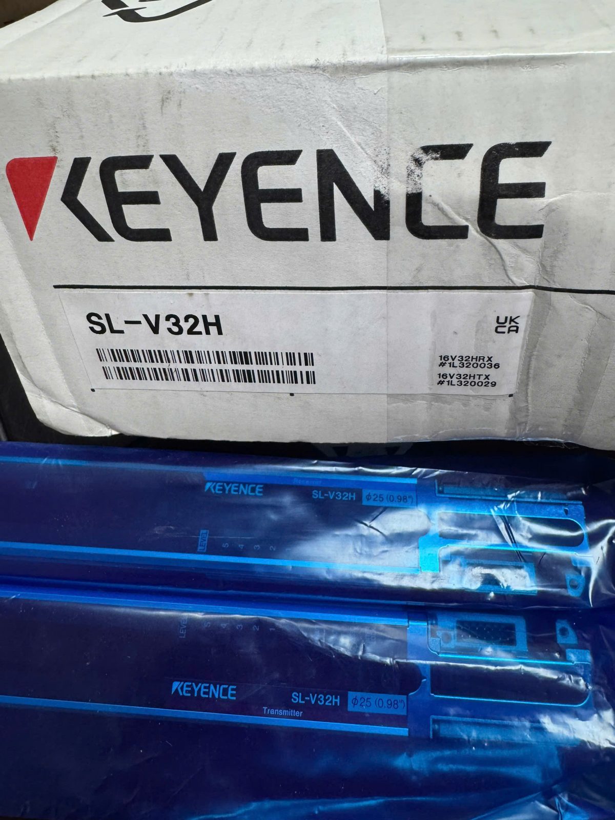 CẢM BIẾN KEYENCE SL-V32H