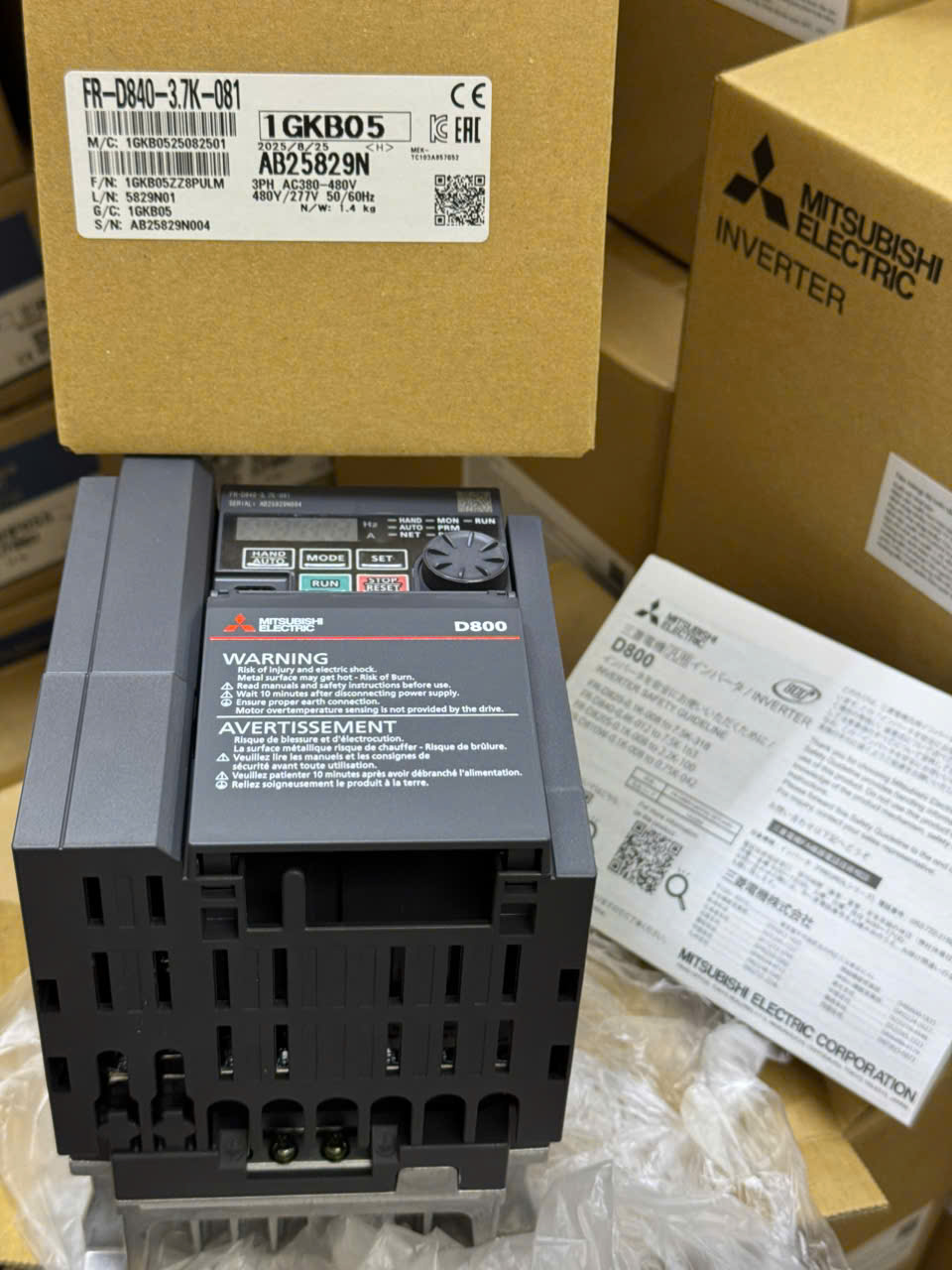 BIẾN TẦN MITSUBISHI FR-D840-3.7K-081
