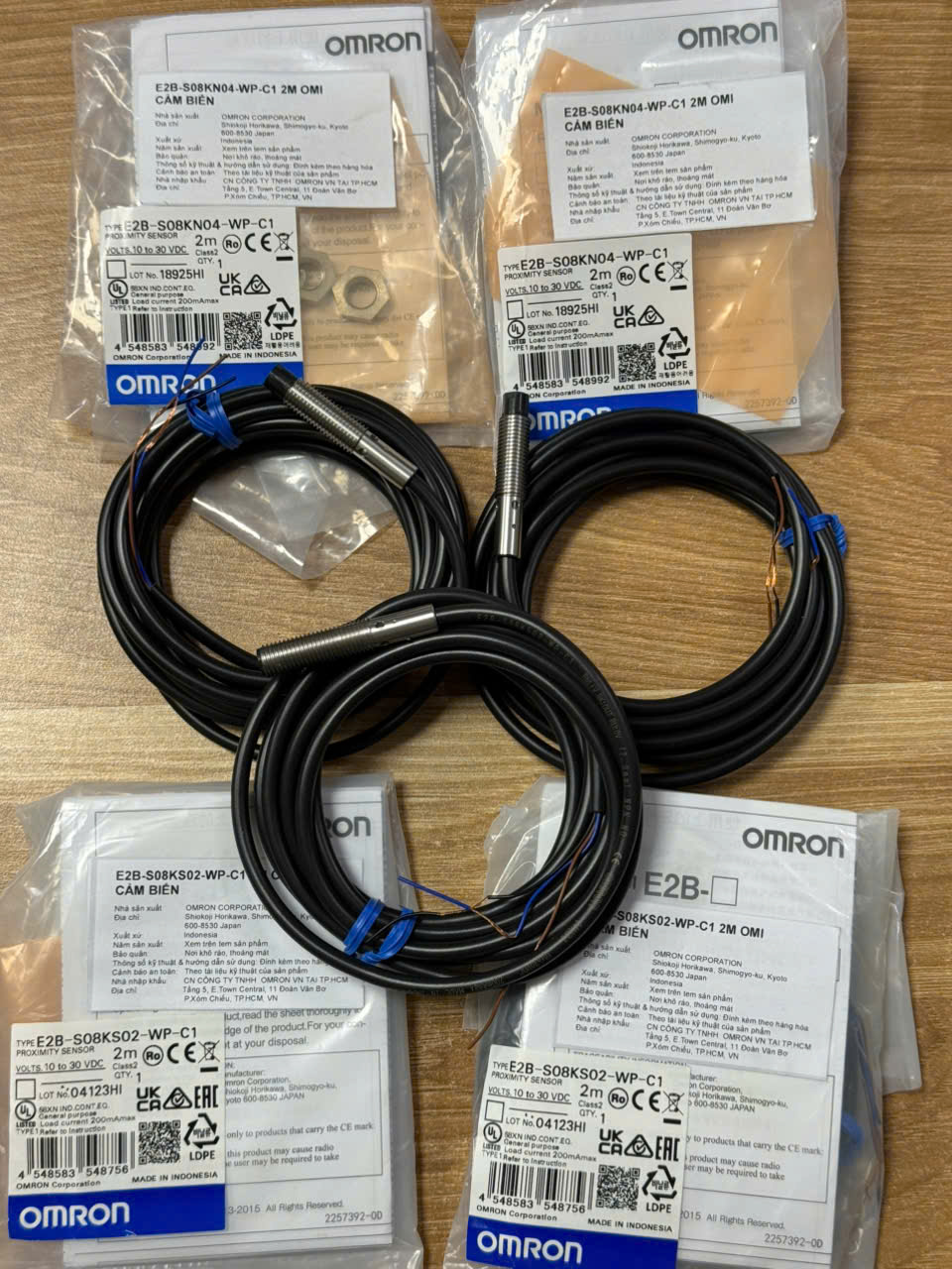 OMRON E2B-S08KS02-WP-C1